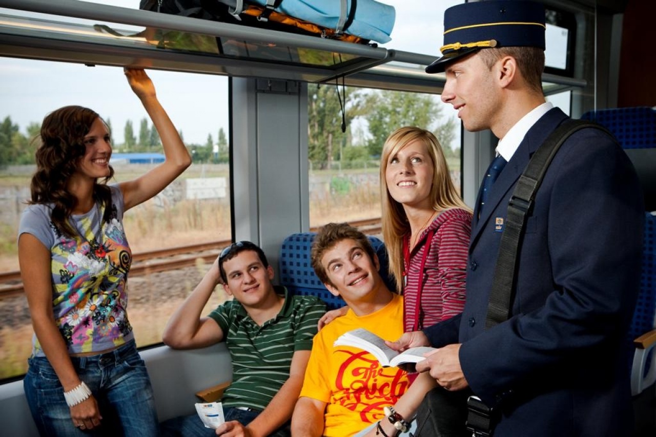 Utazzon vonattal a Forma-1 Magyar Nagydíjra