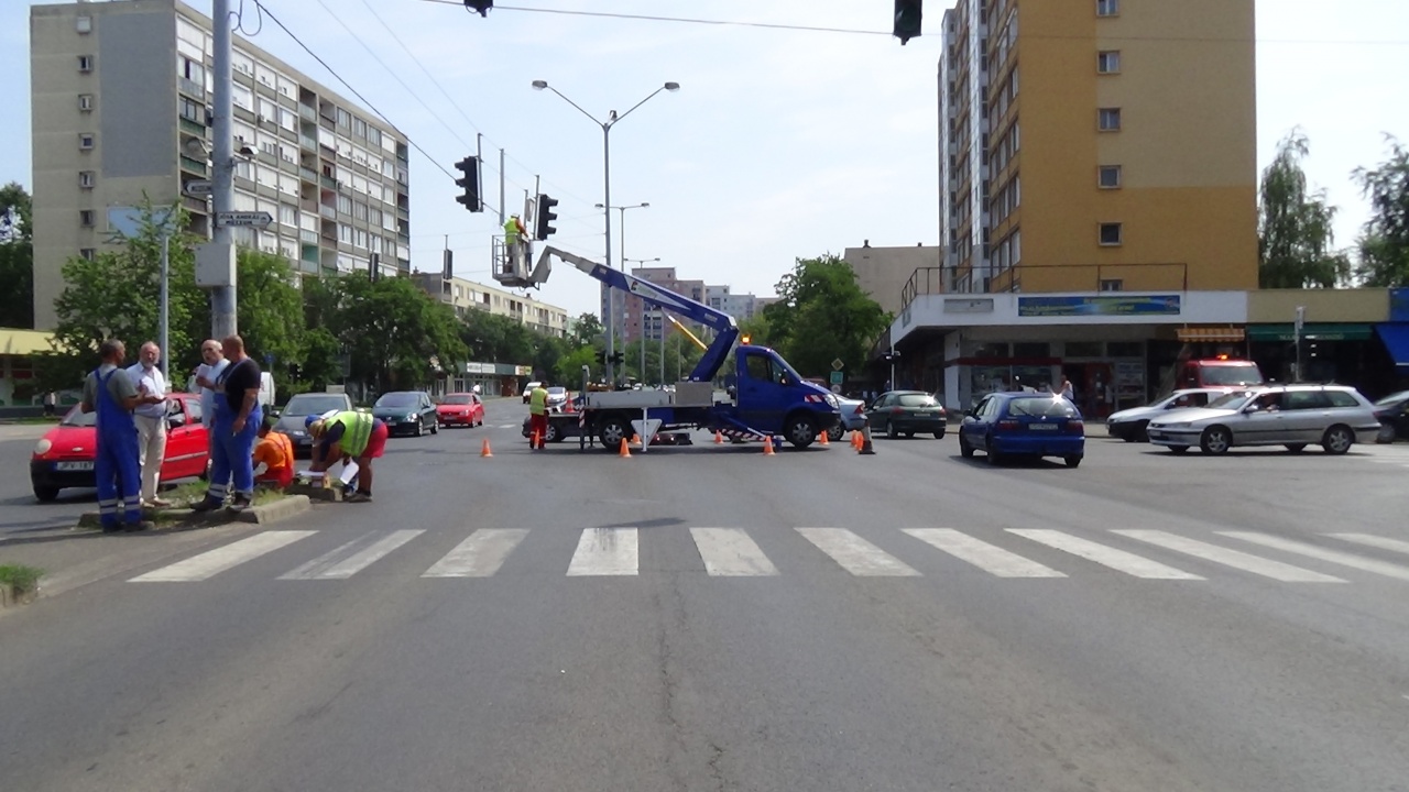 Megszűnt a telezöld a Sóstói útnál