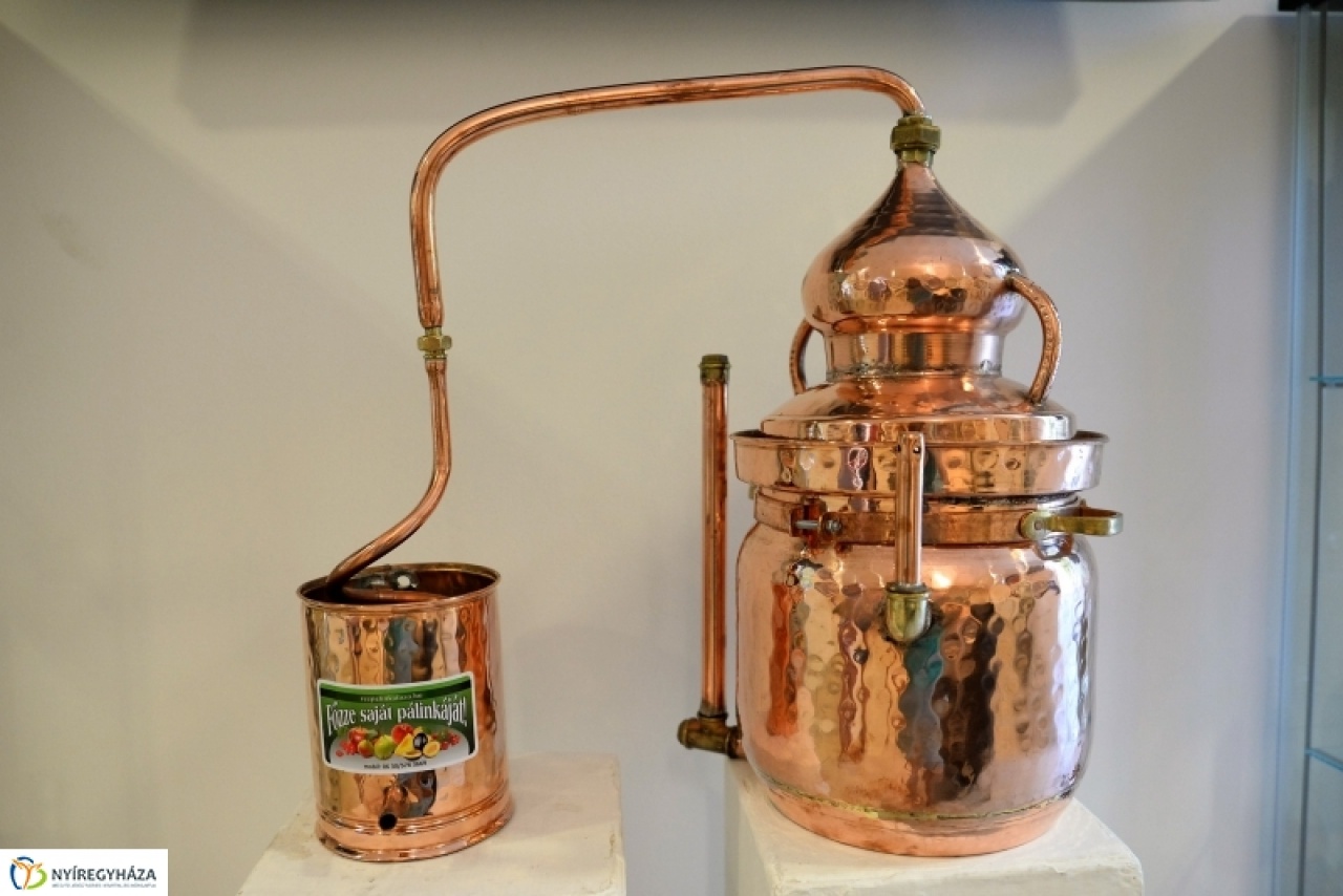 Aki iszik belőle, váljék egészségére!