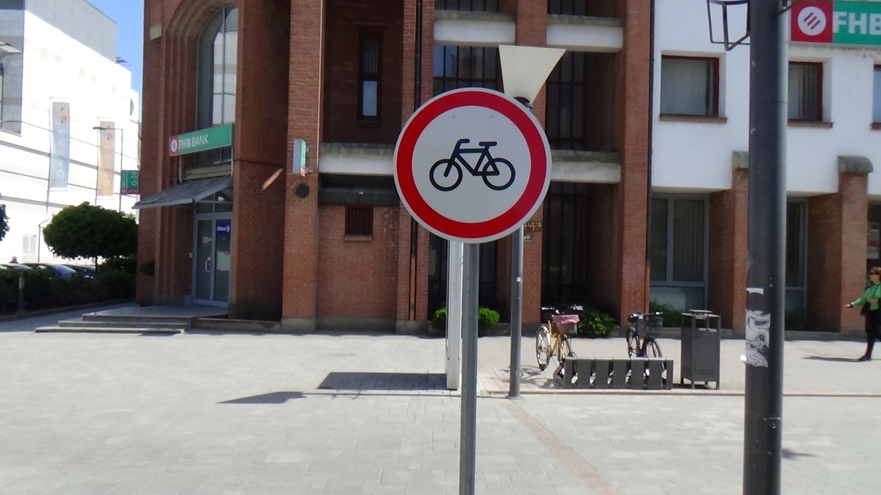 Kerékpáron a belvárosban – Ön mit szól hozzá?