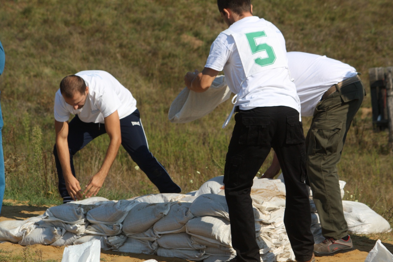 Hetven önkéntes versenyzett