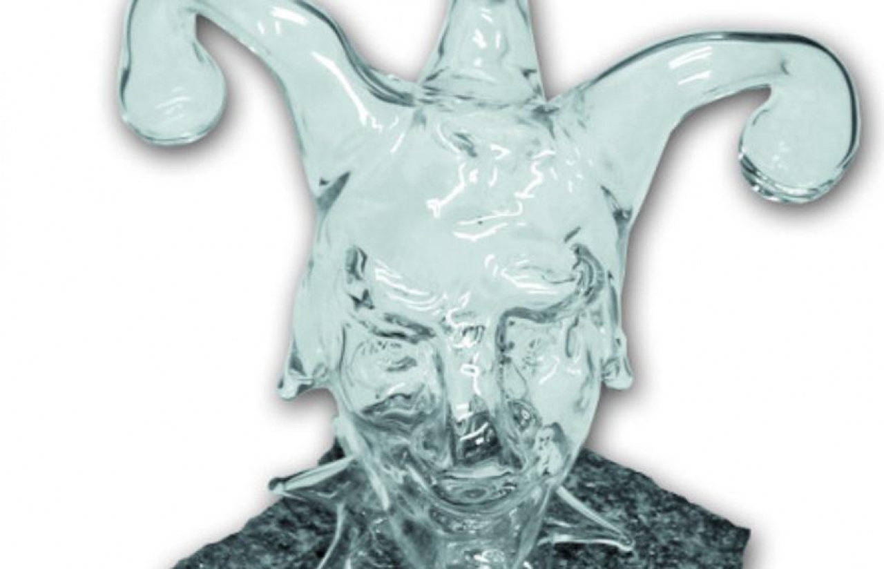 Ha kell, egy (üveg)bikával is elbánik