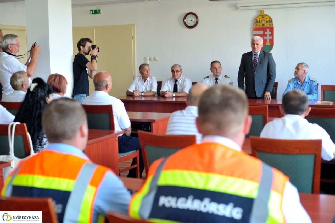 Elismerték a turisztikai szezonban segítőket