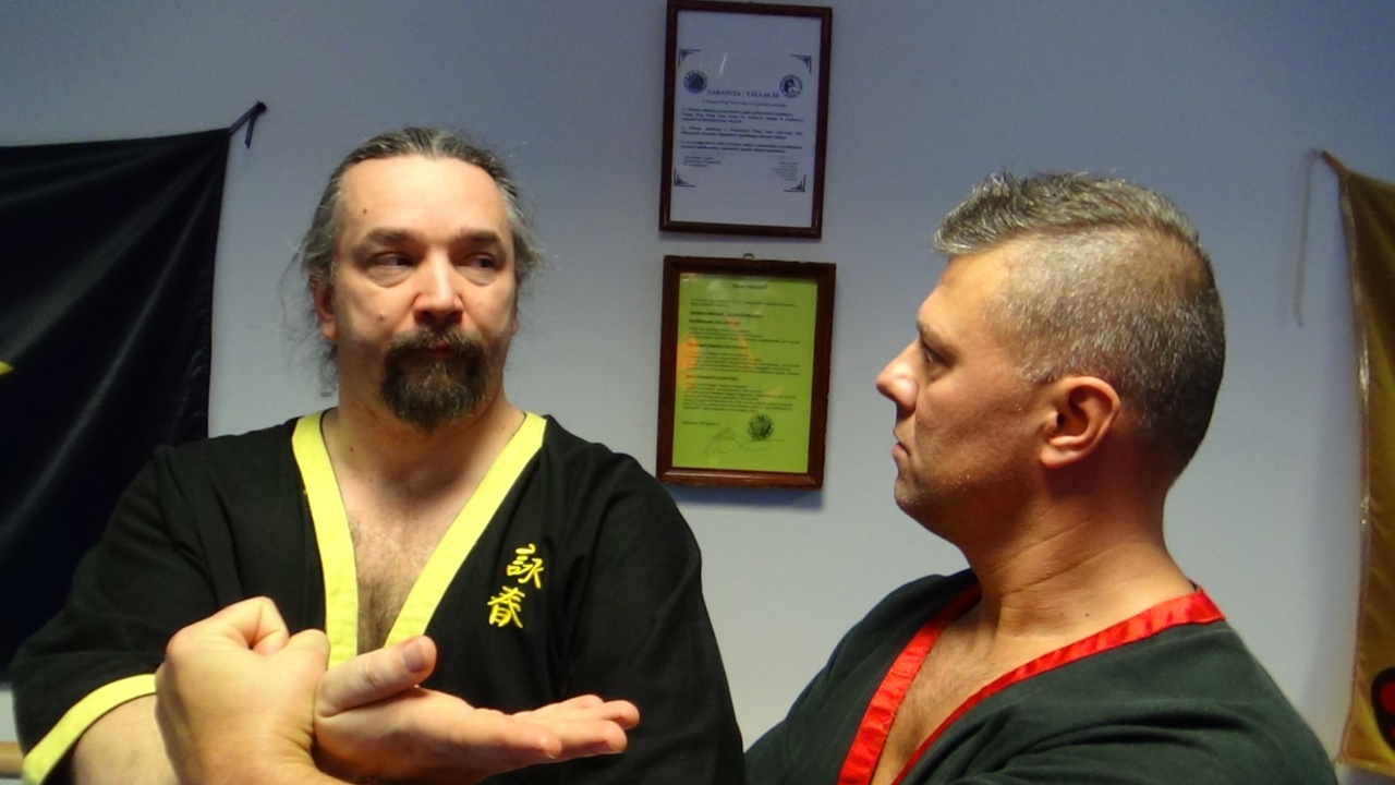 Egyre több gyerek űzi a Wing Tsunt