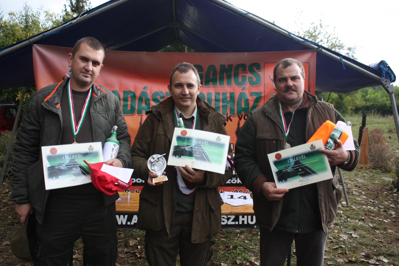 Koronglövészet vadászkörben