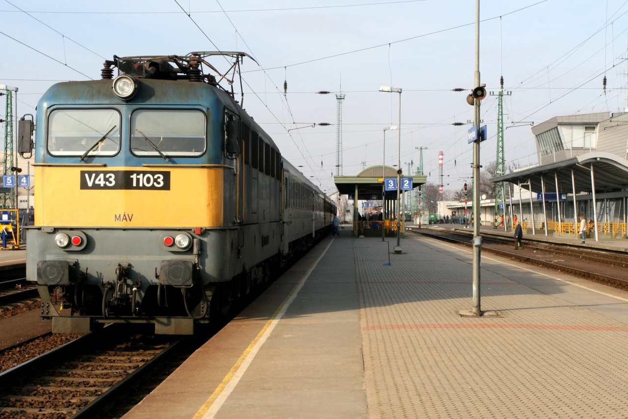 A vasúti menetrendet is érinti a hétvégi munkanap-áthelyezés