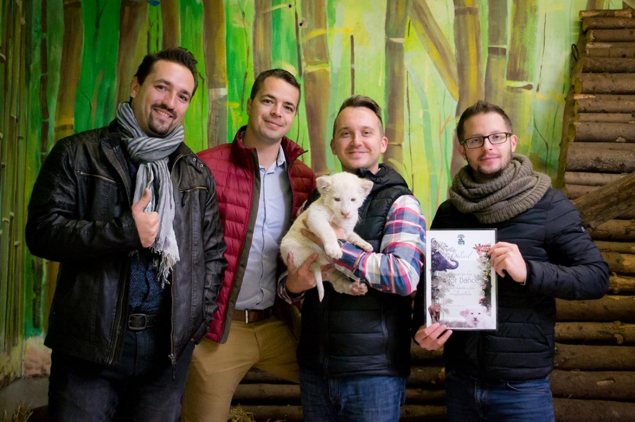 Nevelõszülõk lettek