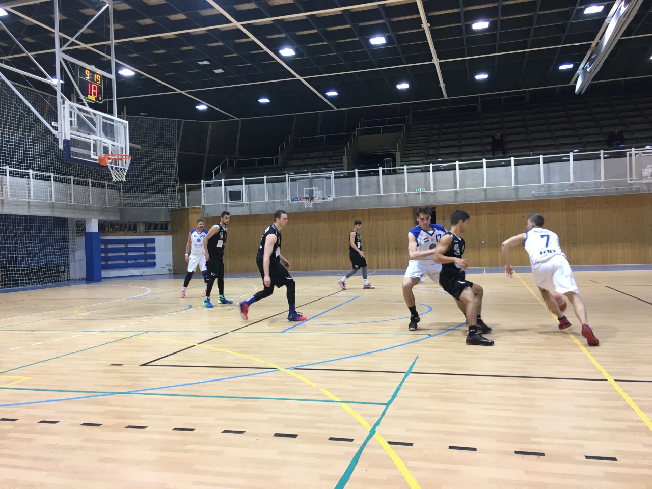 Büntette a hibákat a MEAFC