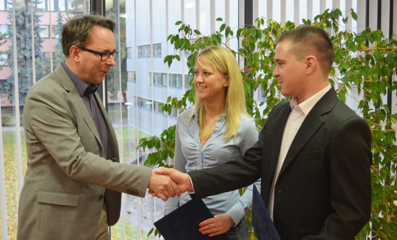 Két nyíregyházi hallgató részesült MNB kiválósági ösztöndíjban