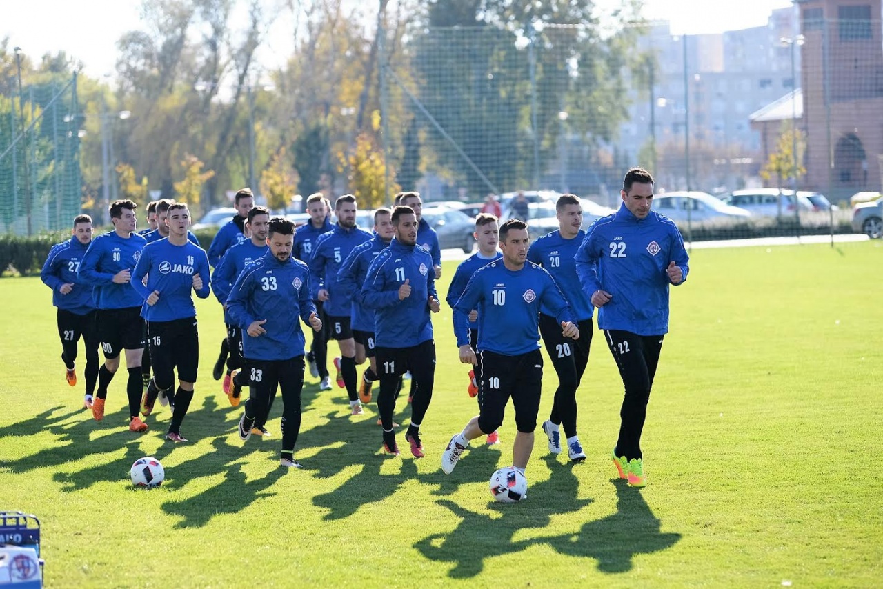 Erőnléti edzések a Szparinál