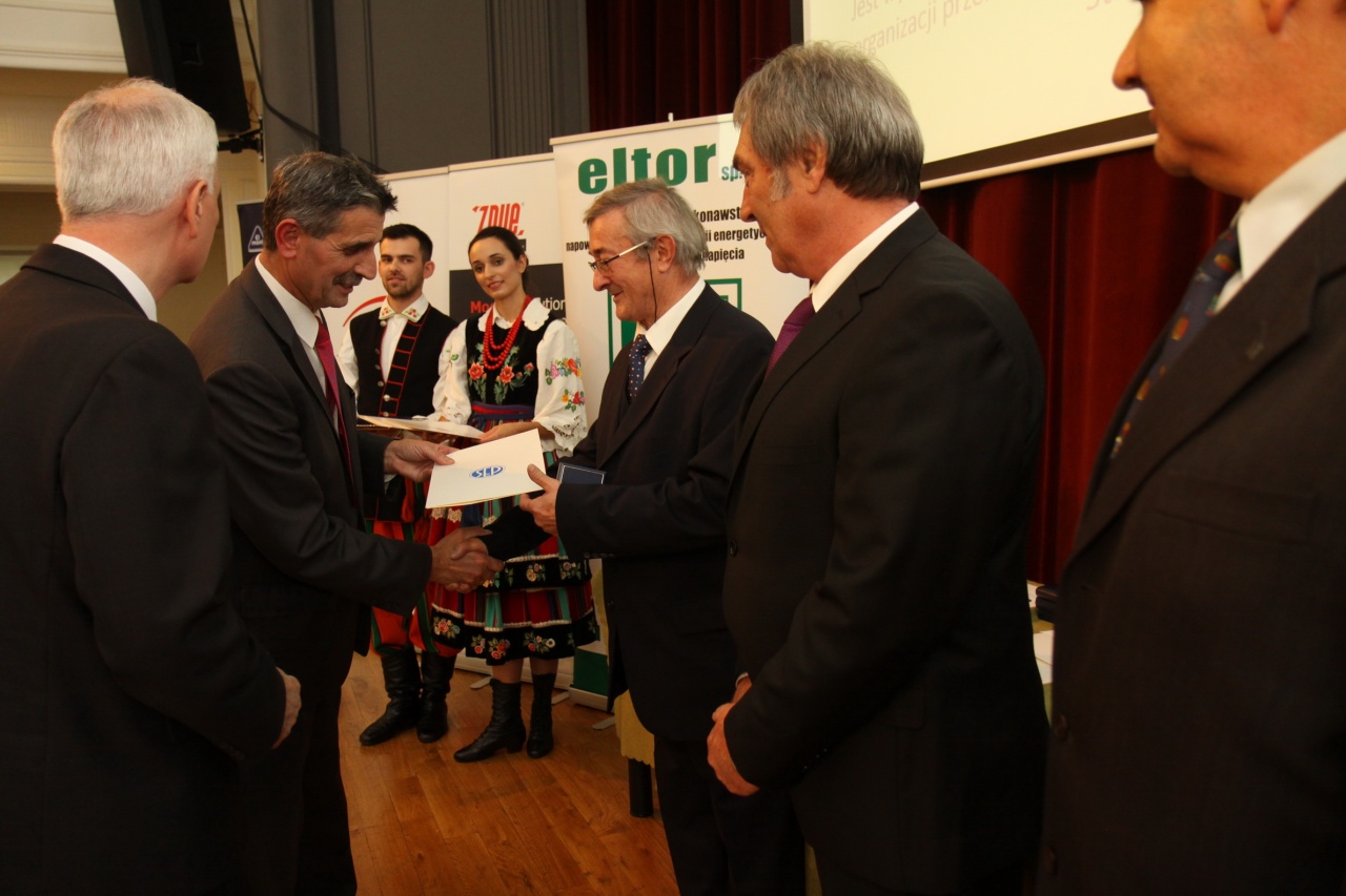 Lengyel kitüntetés magyar egyesületi tagoknak – Rzeszów-ban