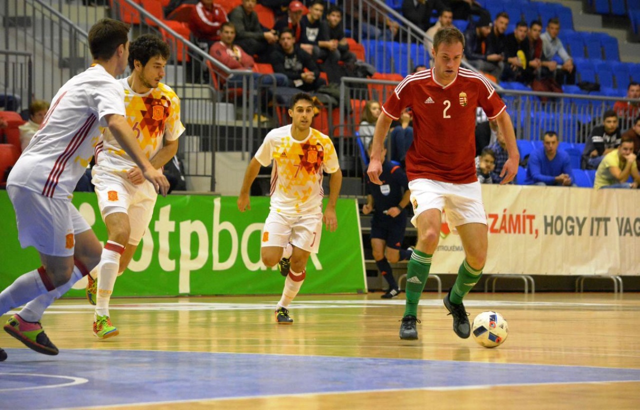Bemutatták a futsal szépségét