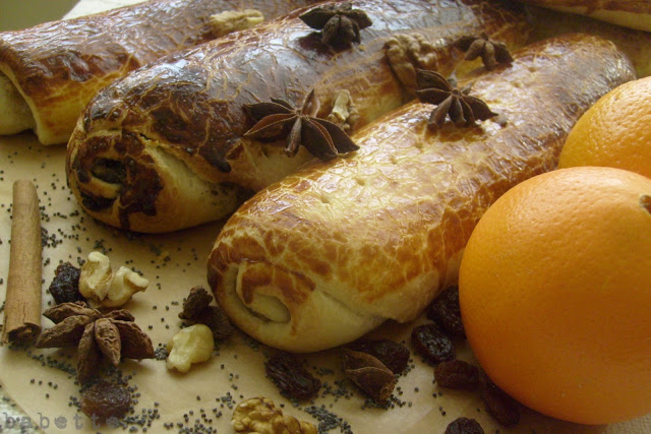 Szilvás diós beigli