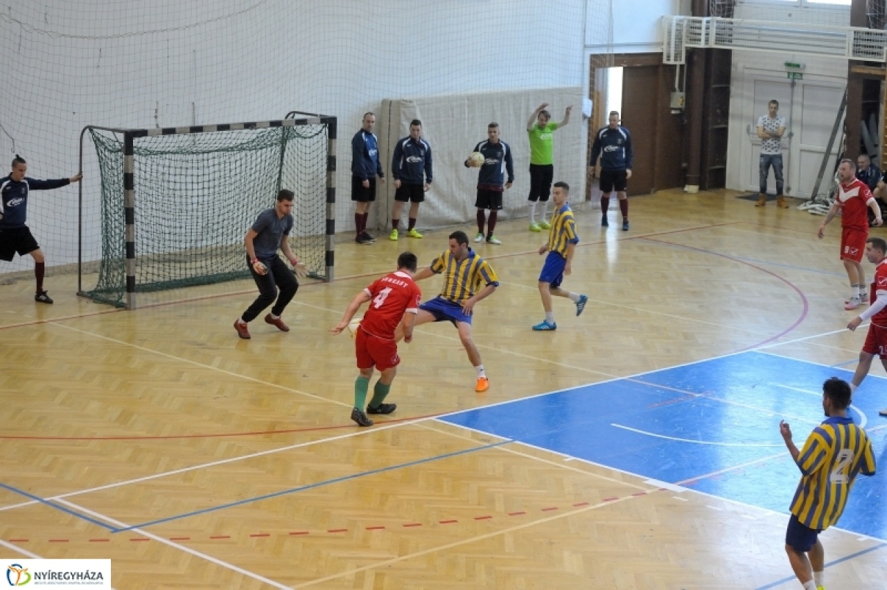 Januárban folytatódik a kispályás szezon