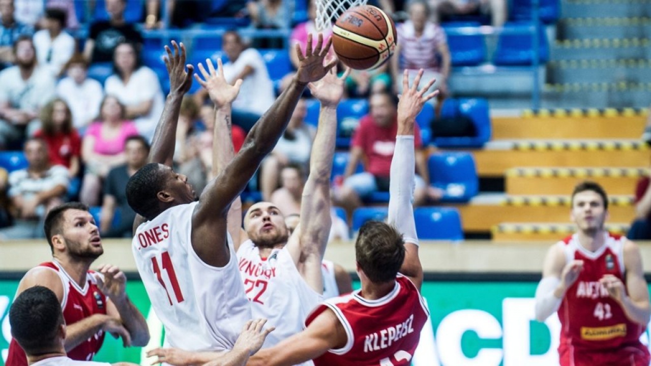 Válogatott kosármeccs 