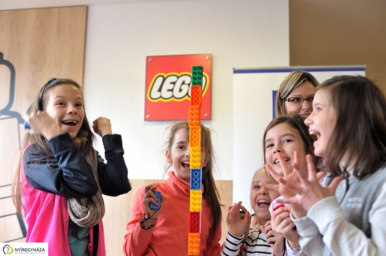 LEGO Közösségi Tér