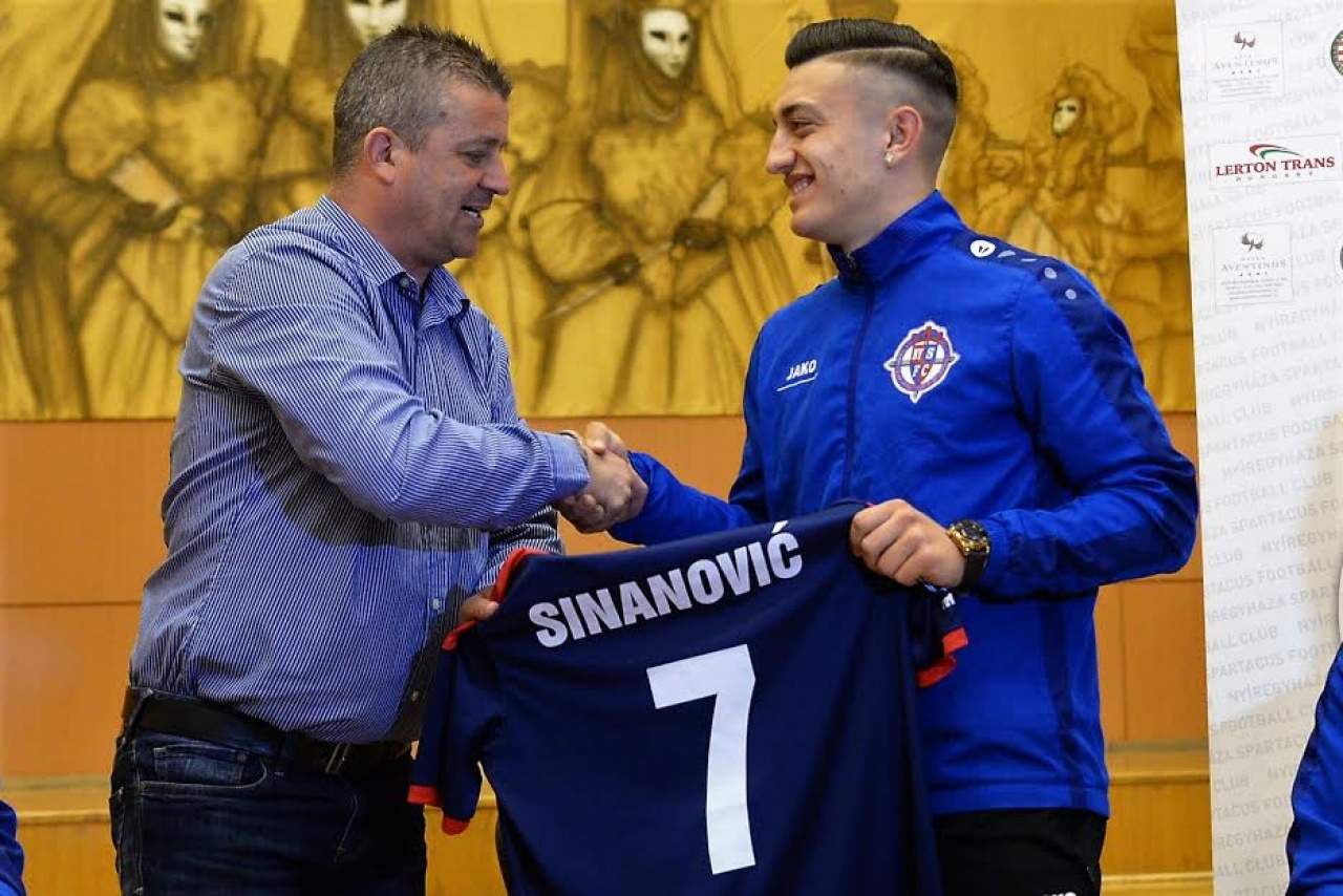 Csapat lett a Szpari