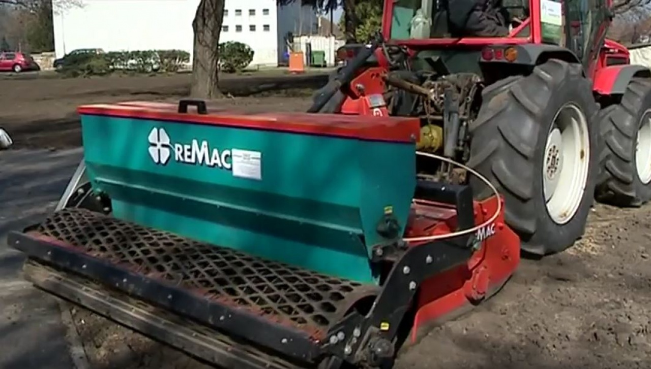 Füvesítési akció