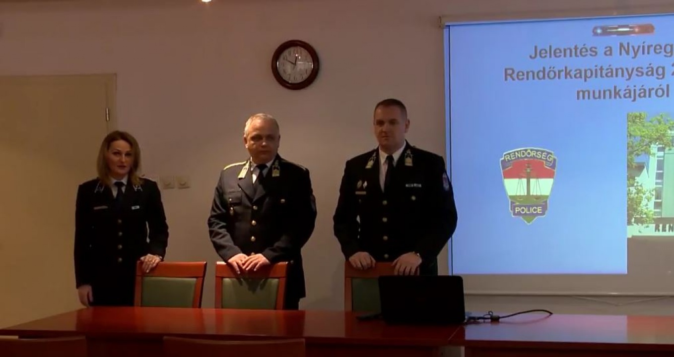 Rendőrségi évértékelő