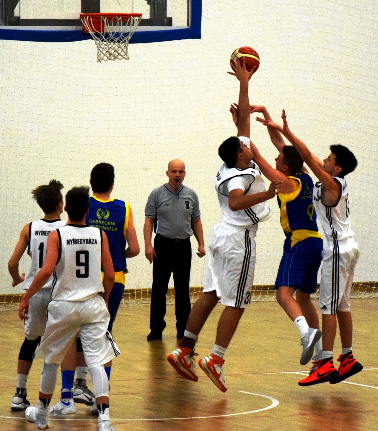 A fináléért játszhatnak