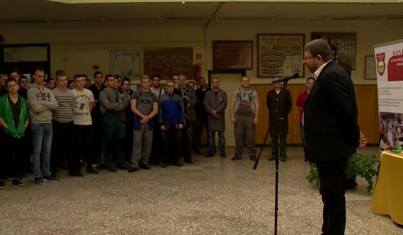 3D-s nyomtatót kaptak a bánkis diákok