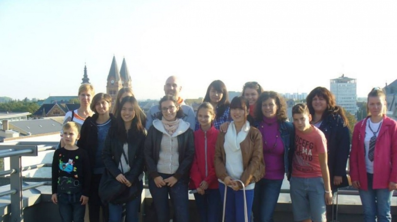 Fogadócsaládokat várnak