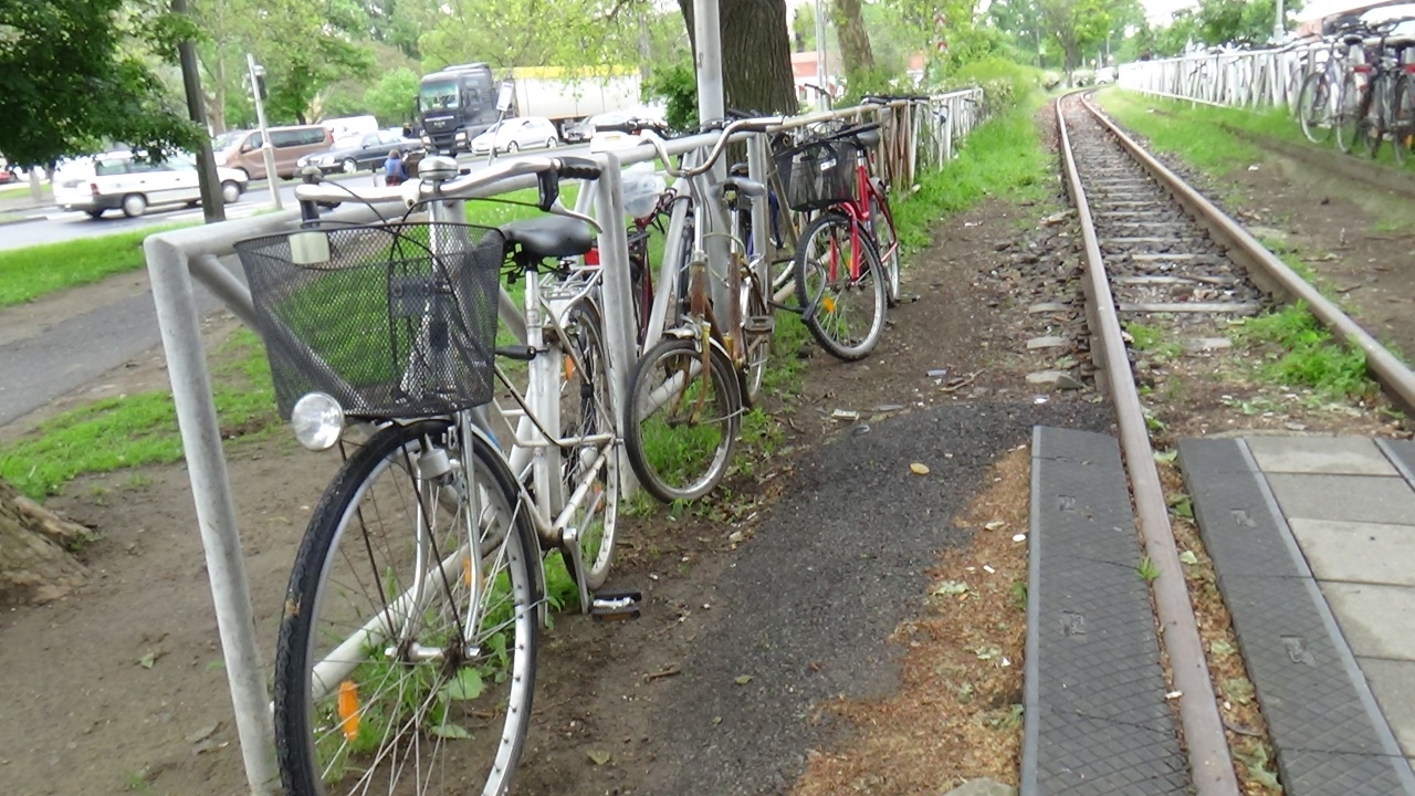 Ismét veszélyben a tilosban hagyott biciklik