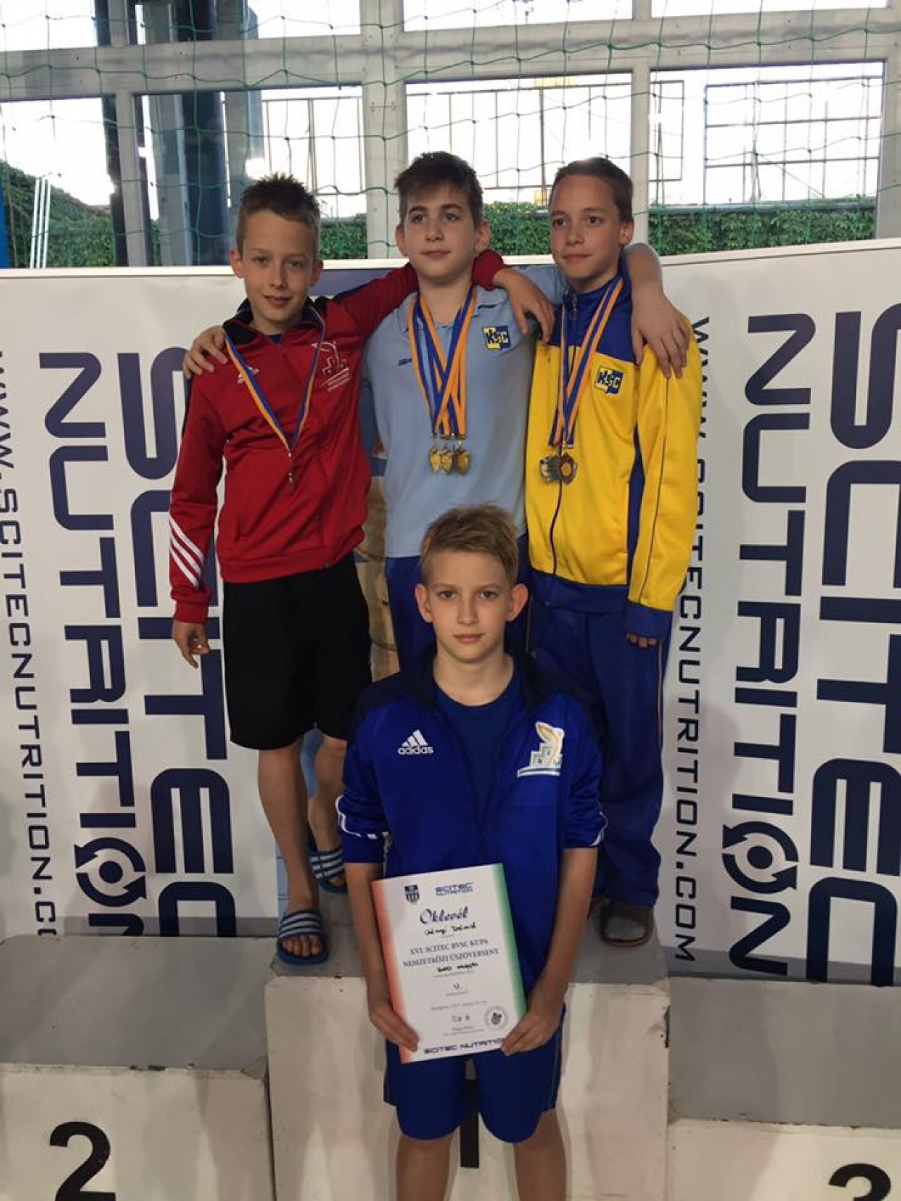 Eredményes hétvégét zártak az úszók