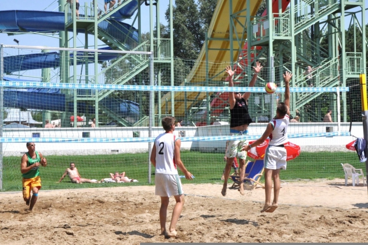 Strandröplabda OB Nyíregyházán