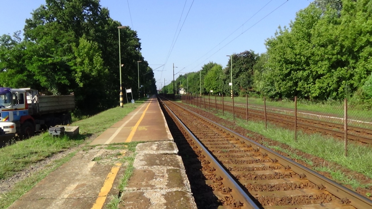 Már építik a vasúti átvezetést
