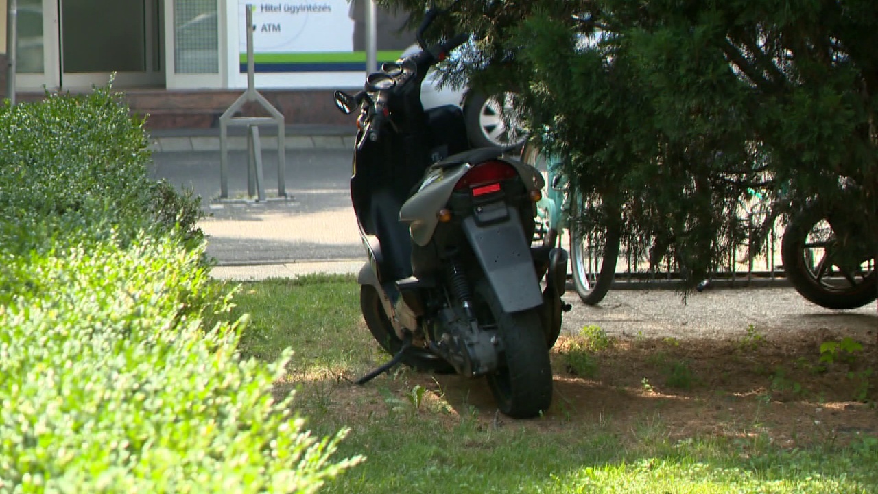 Kötelező nélküli robogók