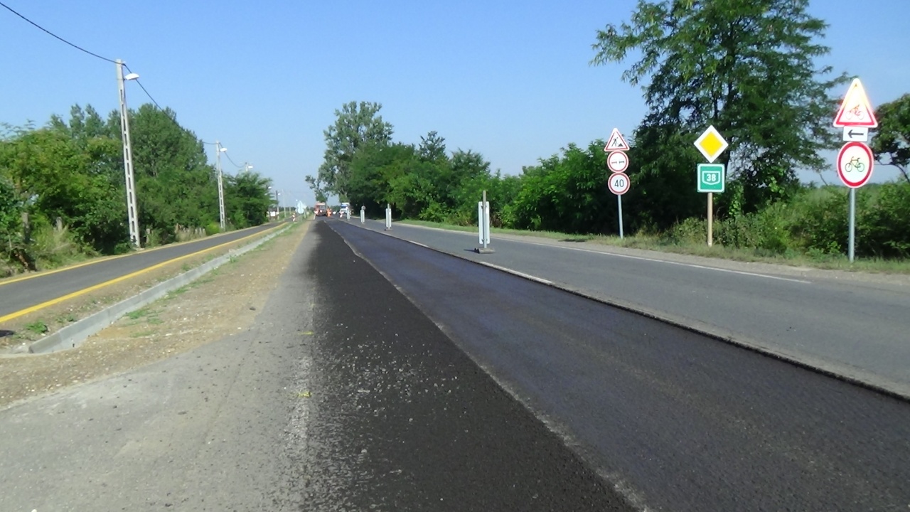 Útfelmarás lassítja a 38-as főúton közlekedőket