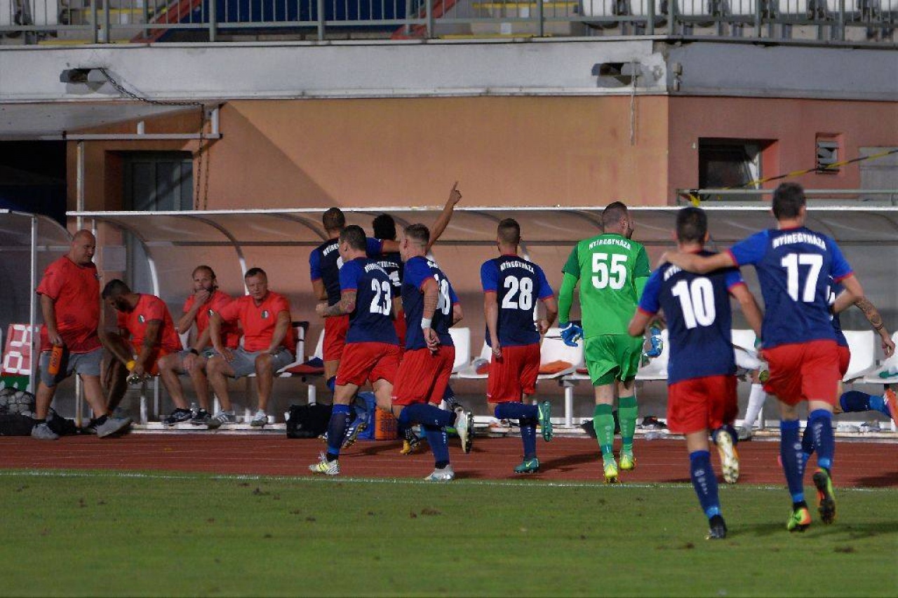 Gyirmótra utazik a Szpari