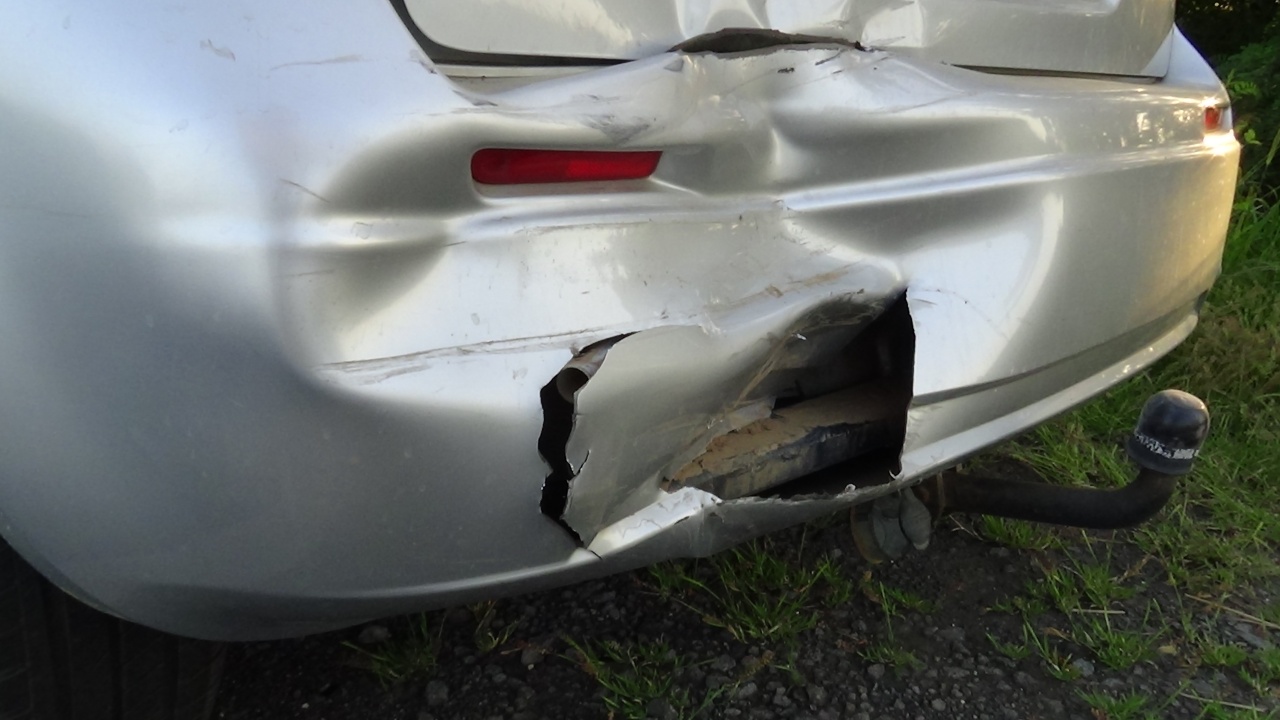 Ráfutásos baleset az M3-as autópálya feljárójánál