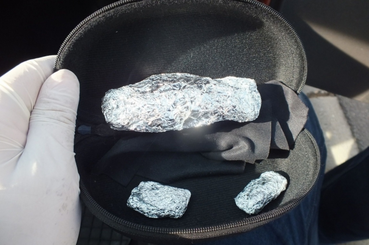 Kábítószer a kesztyűtartóban