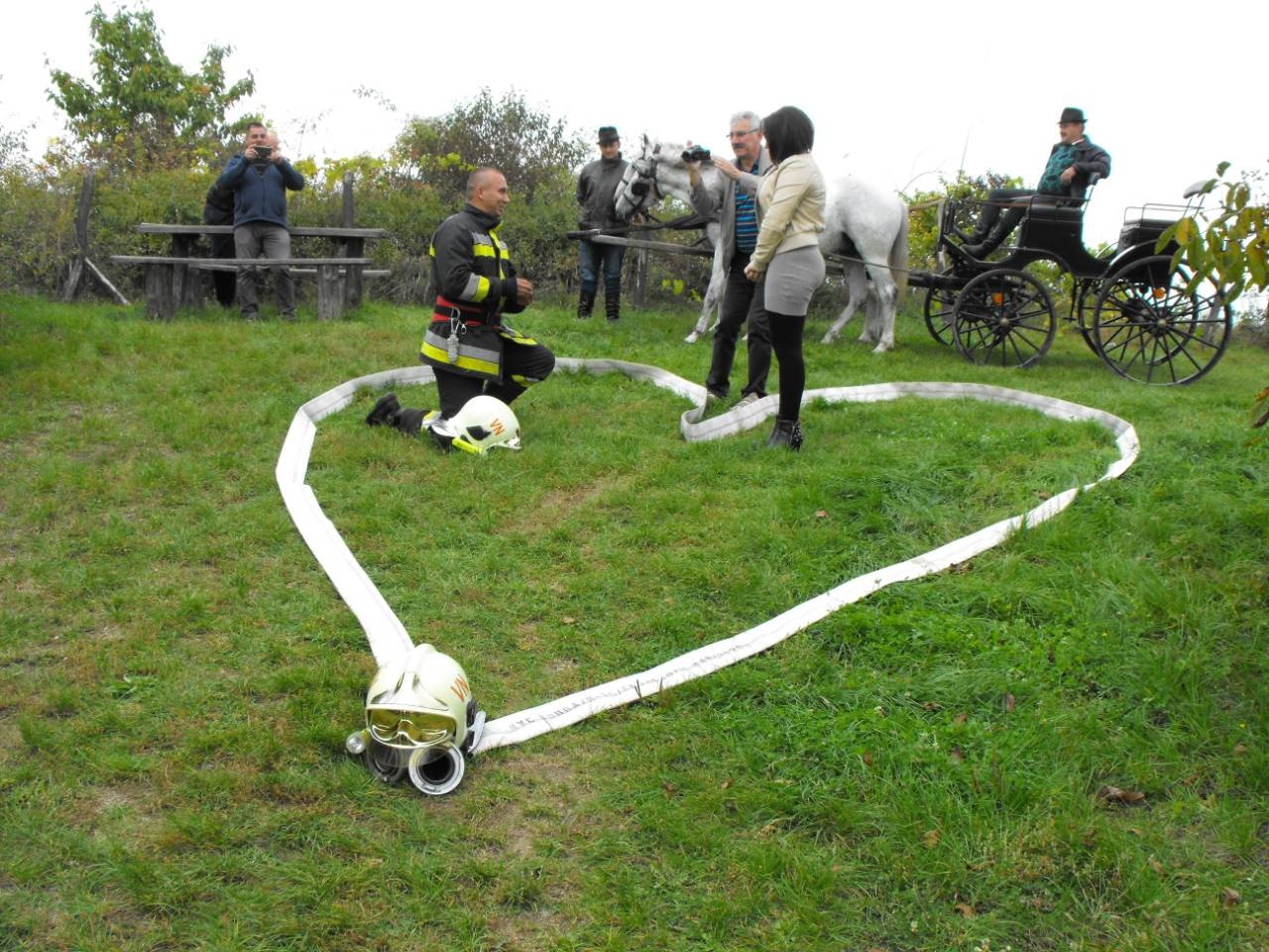 Tűzoltóesküvőre készülnek