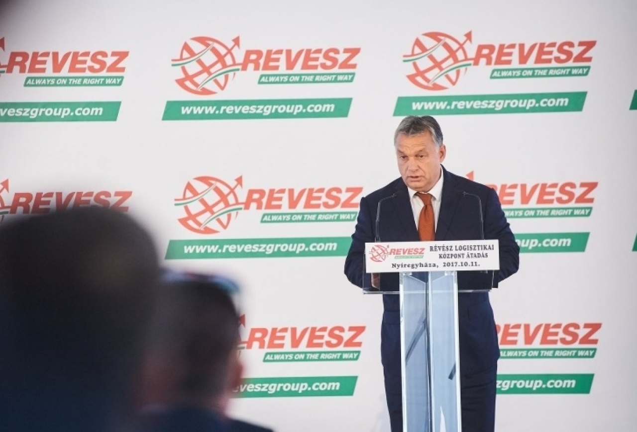 Miniszterelnöki beszéd a Híregyházában