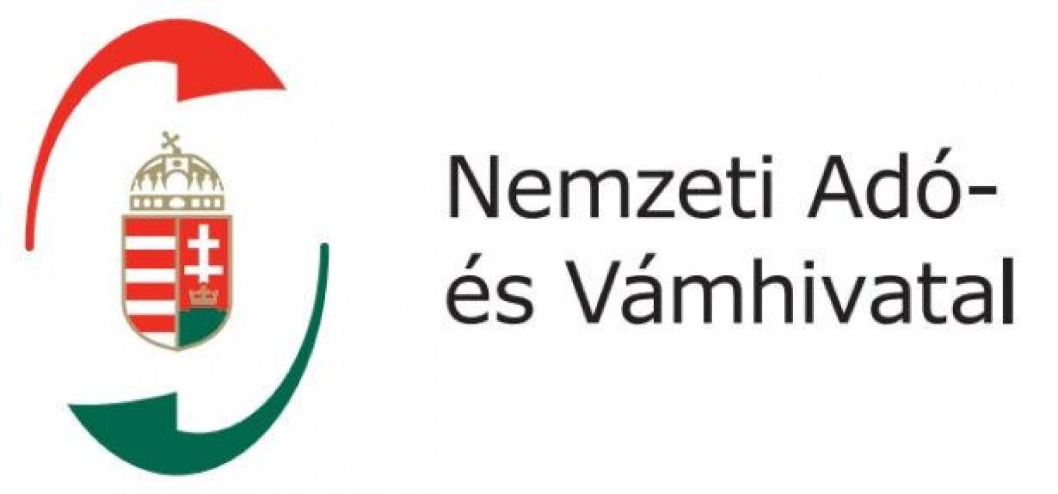 Tűzifában utaztak, mégis ráfáztak