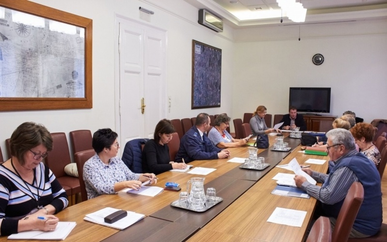 Napirenden az emlékhelyek