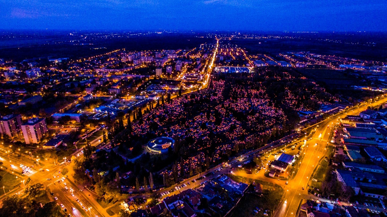 Ingyenes behajtás a temetőbe