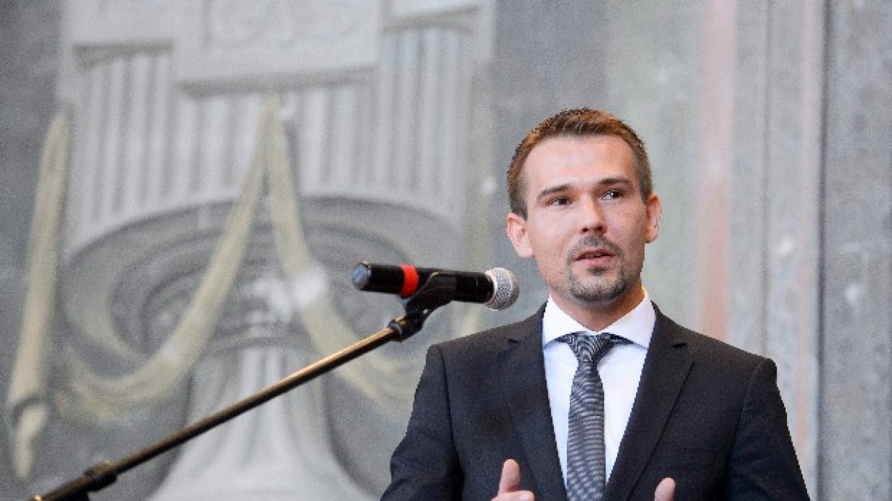 Tehetségportált indít a HÖOK