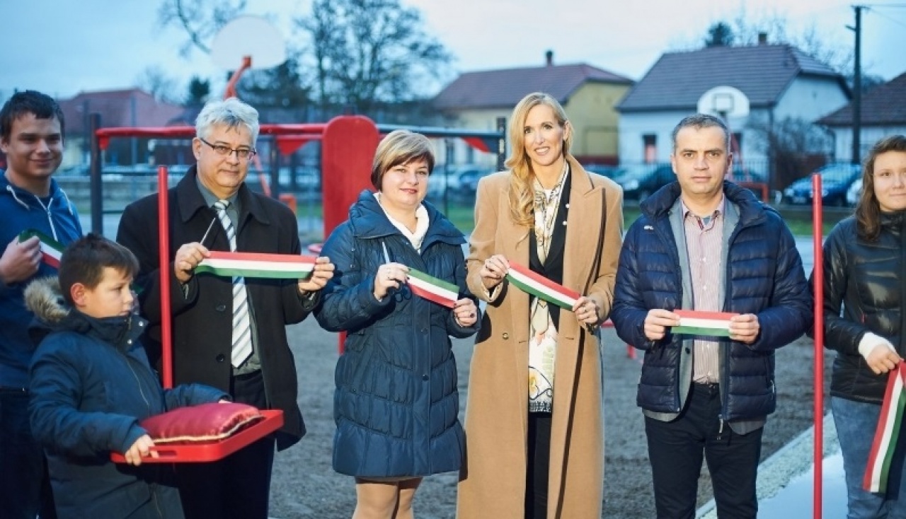 Új kondipark a Móricz Zsigmond Általános Iskolában: testnevelés órán is használják majd