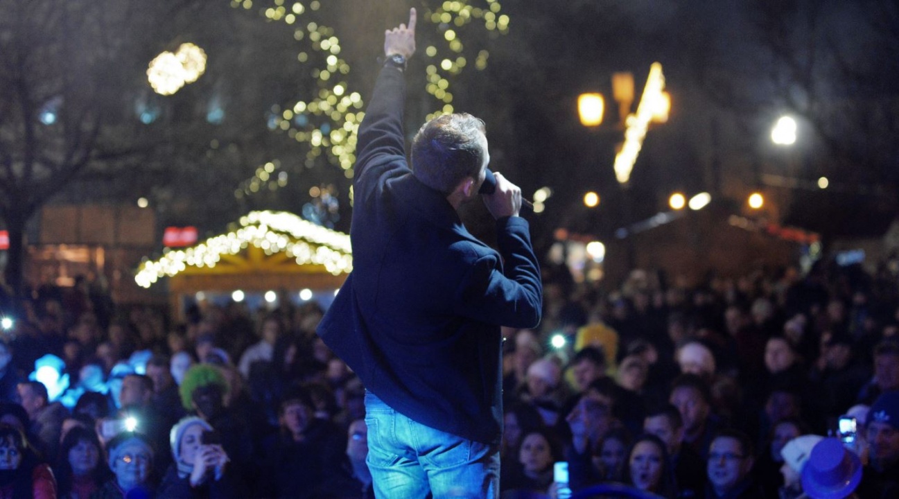 Party a Kossuth téren