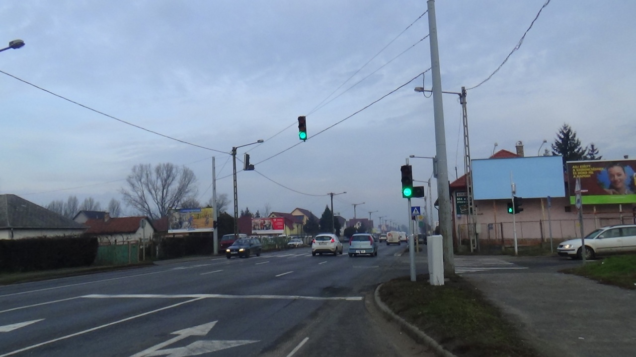 Újra üzemel a közlekedési jelzőlámpa a Debreceni úton