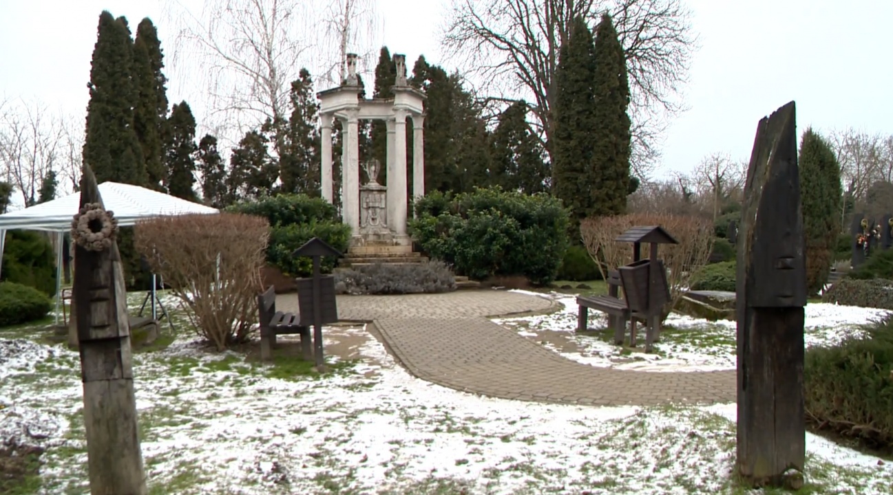 Kölcsey Ferenc 1823-ban ezen a napon tisztázta le Szatmárcsekén a Himnusz kéziratát