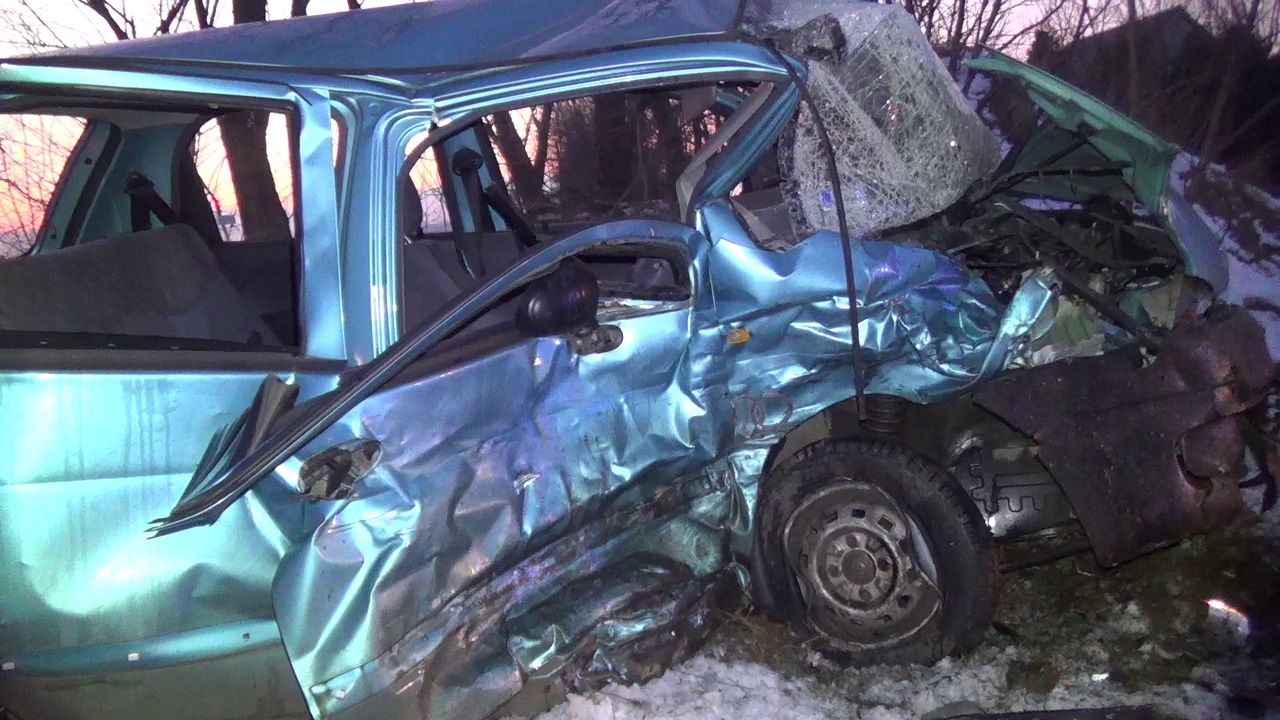 Súlyos baleset Nyírszőlősön – Kórházban a kér sofőr