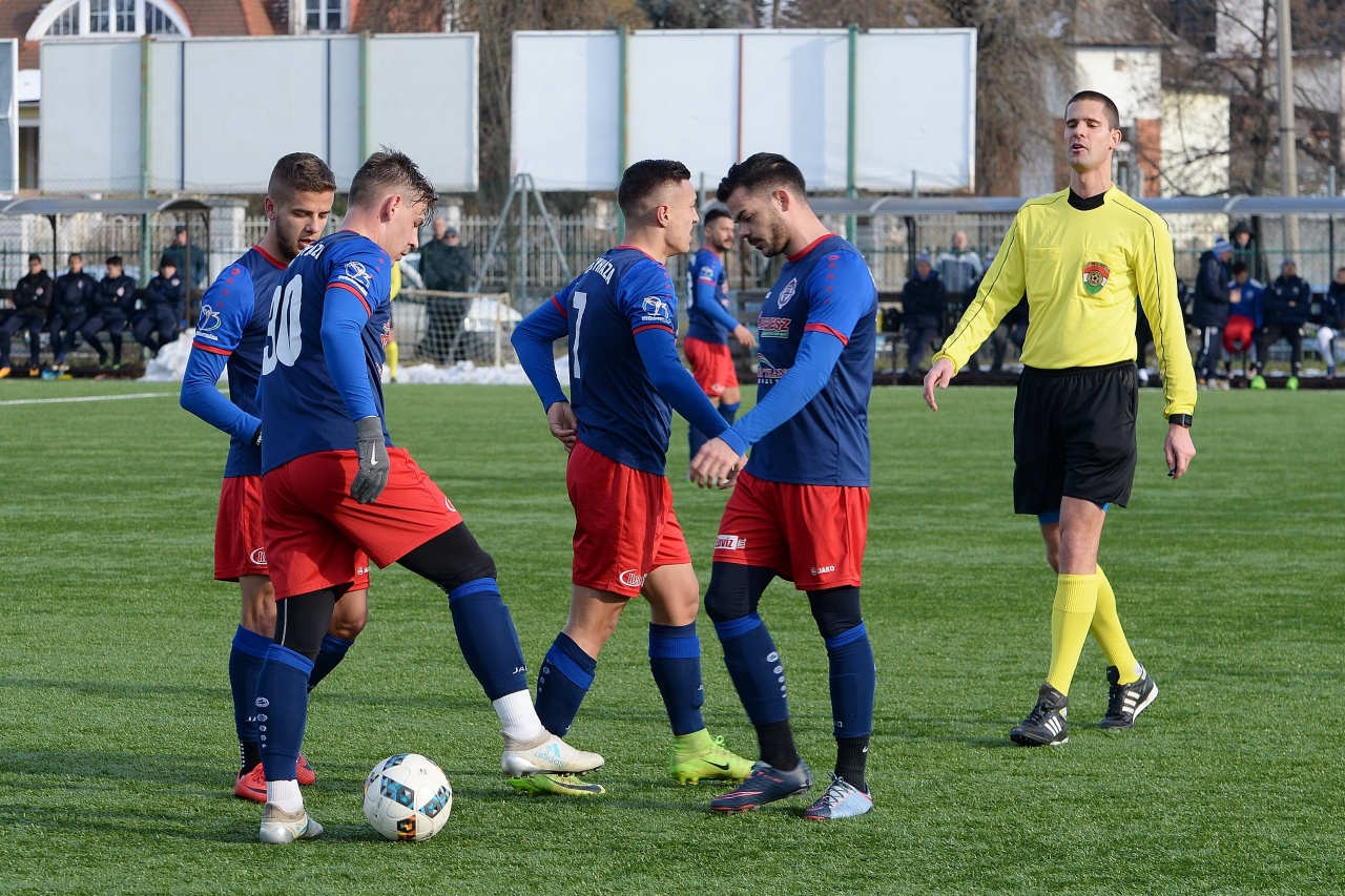 Győzelem az edzőmeccsen - Bajzát Péter a hajrában fejelt a Kassa kapujába