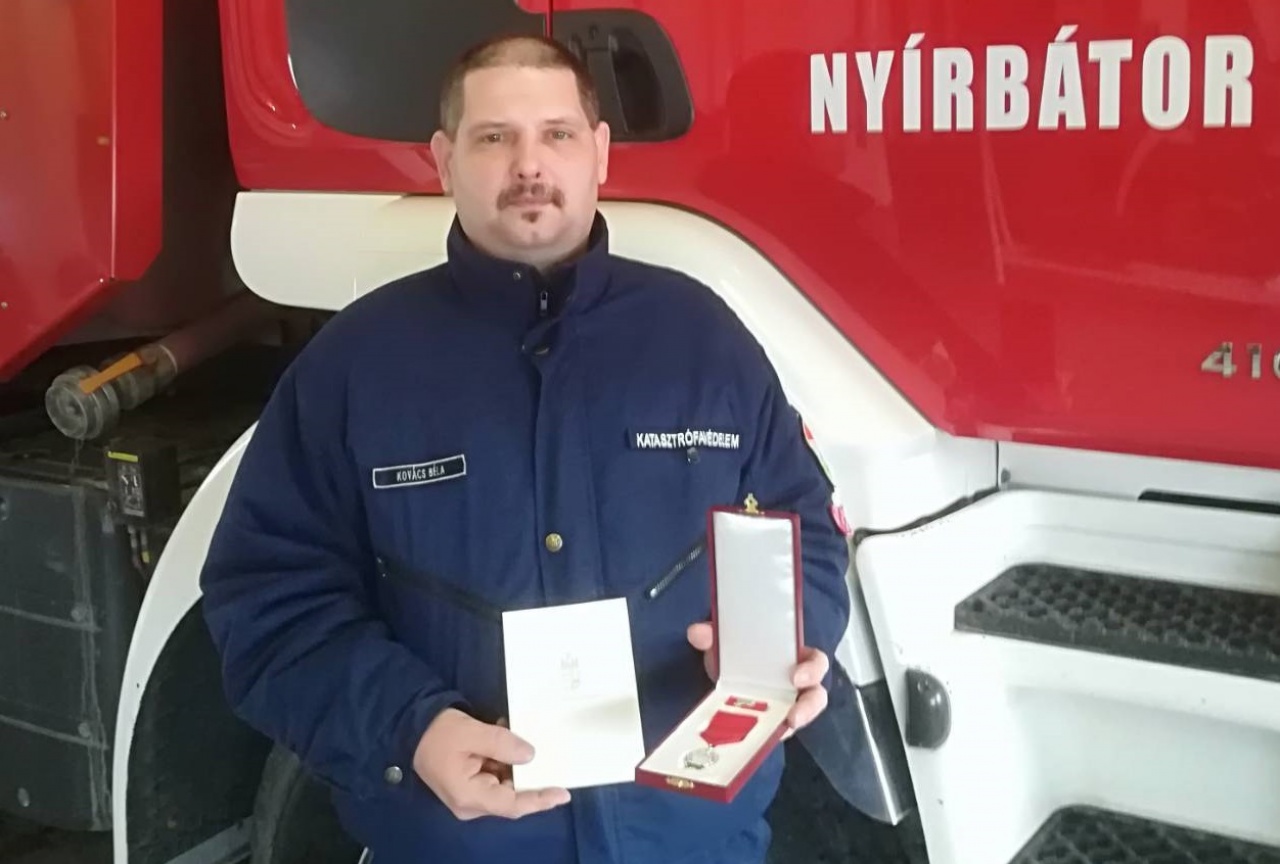 Egy évtizedes szolgálatot ismertek el