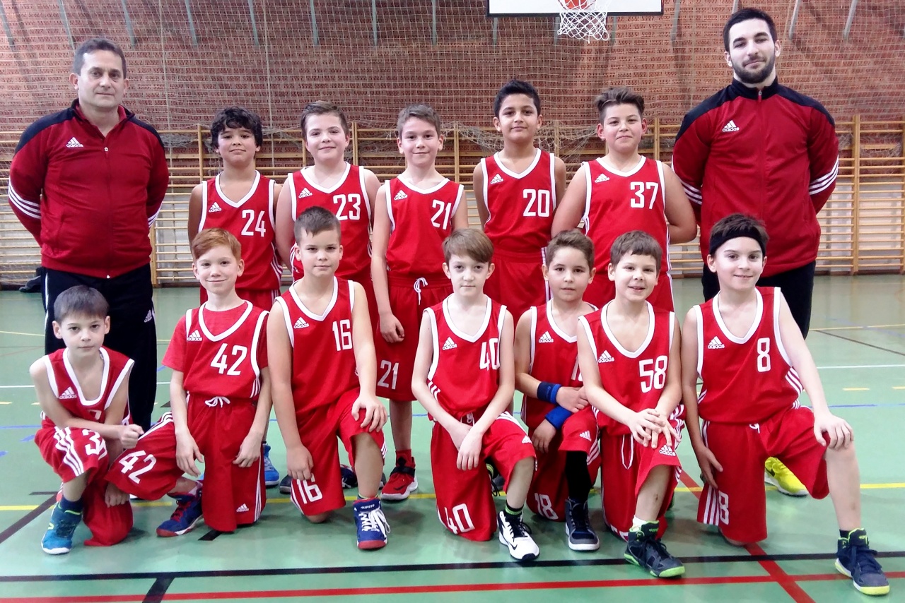 Meccsdömping a kosarasoknál - a juniorok és a kadettek is pályára léptek