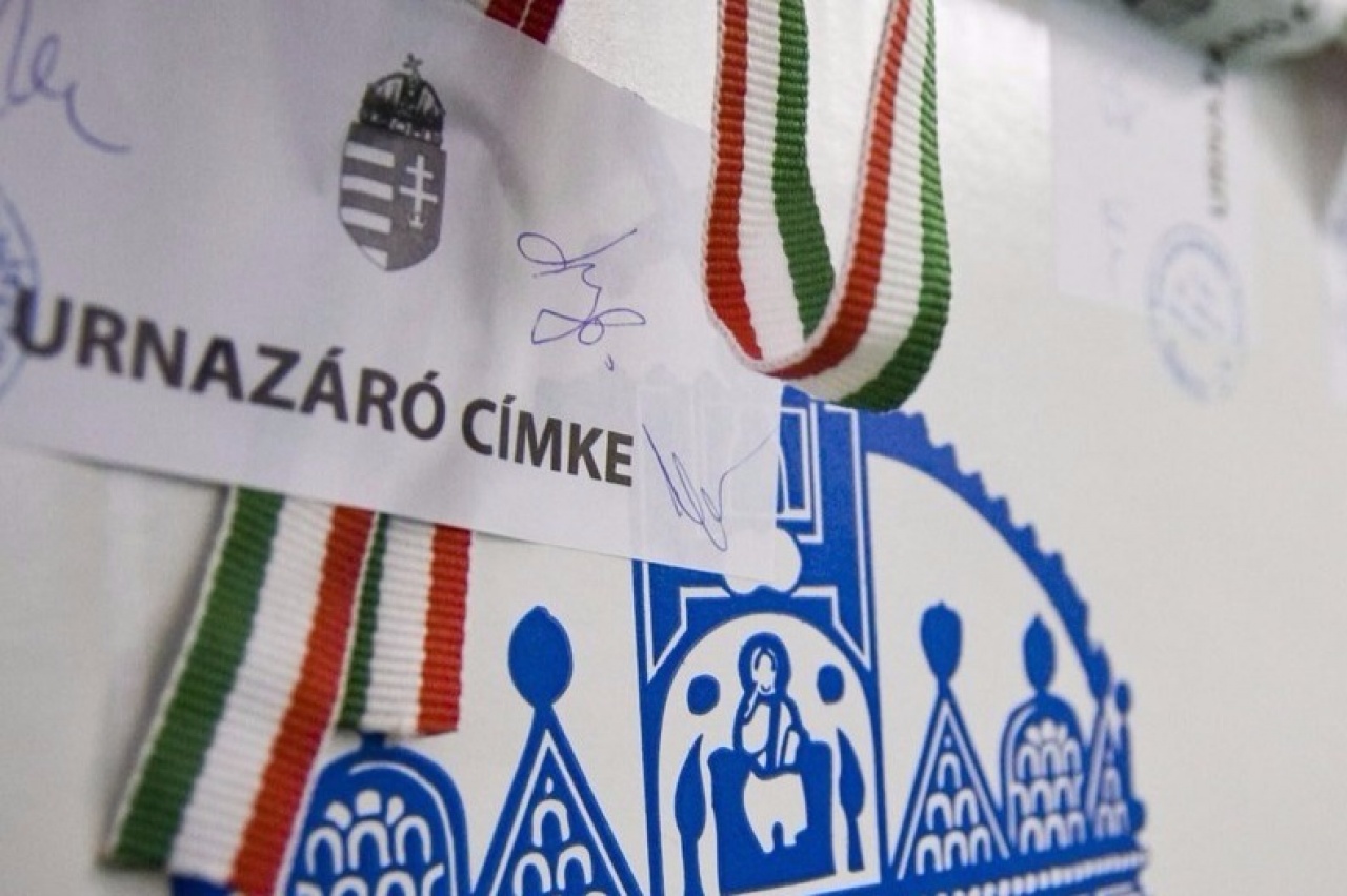 Megkezdődött a hivatalos kampányidőszak